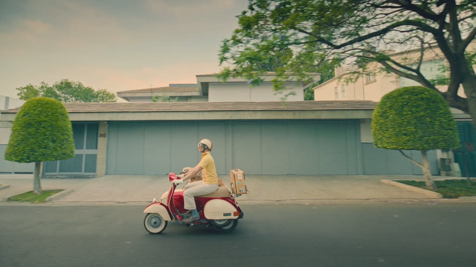 HotelTonight — Anual Campaign, directed by Mackenzie